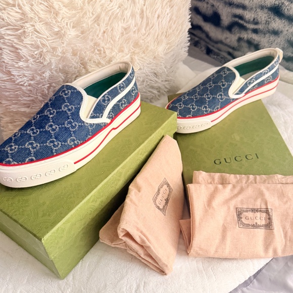 Gucci slide on - Picture 3 of 6